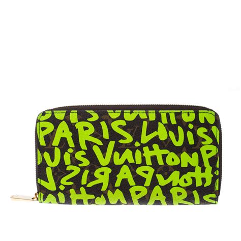 louis vuitton interior lining on the green graffite wallet|Louis Vuitton fabric lining.